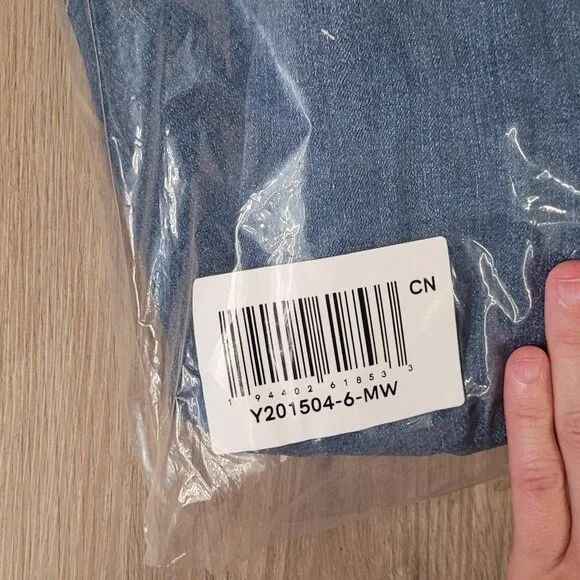 Venus 6 Extreme Flare Medium Wash Jean 9 inch rise NWT - Picture 2 of 11